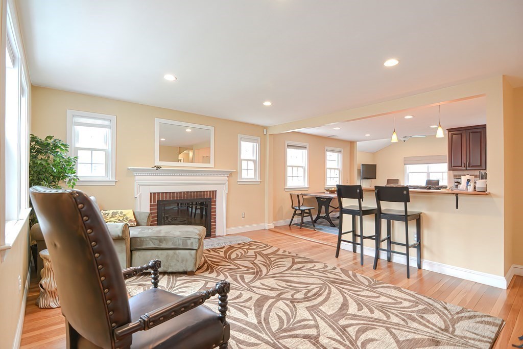 21 Birch Road Natick, MA 01760 - Photo 3 of 42