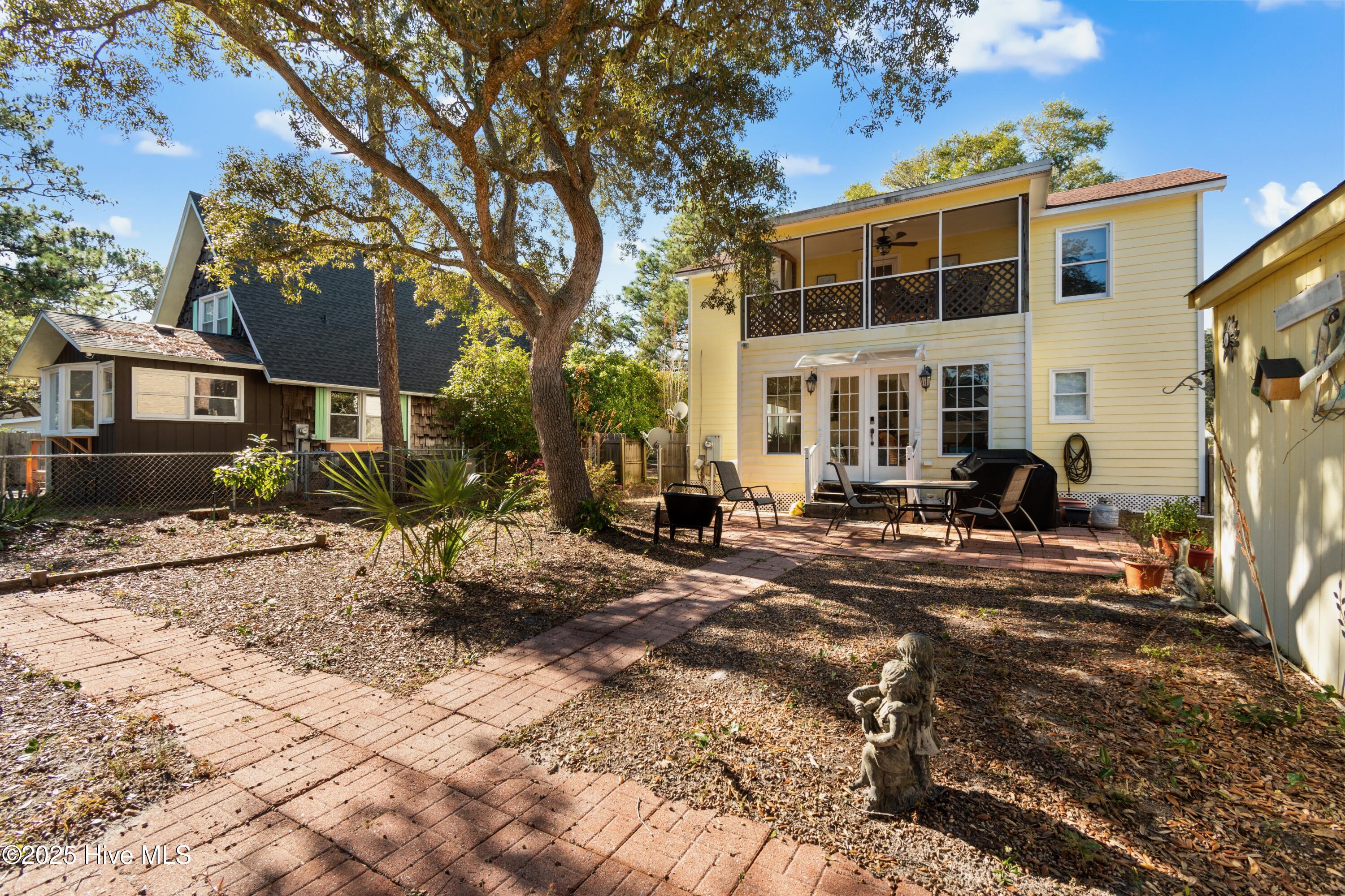 166 Northwest 7th Street Oak Island, NC 28465 - Photo 33 of 39 Back of home