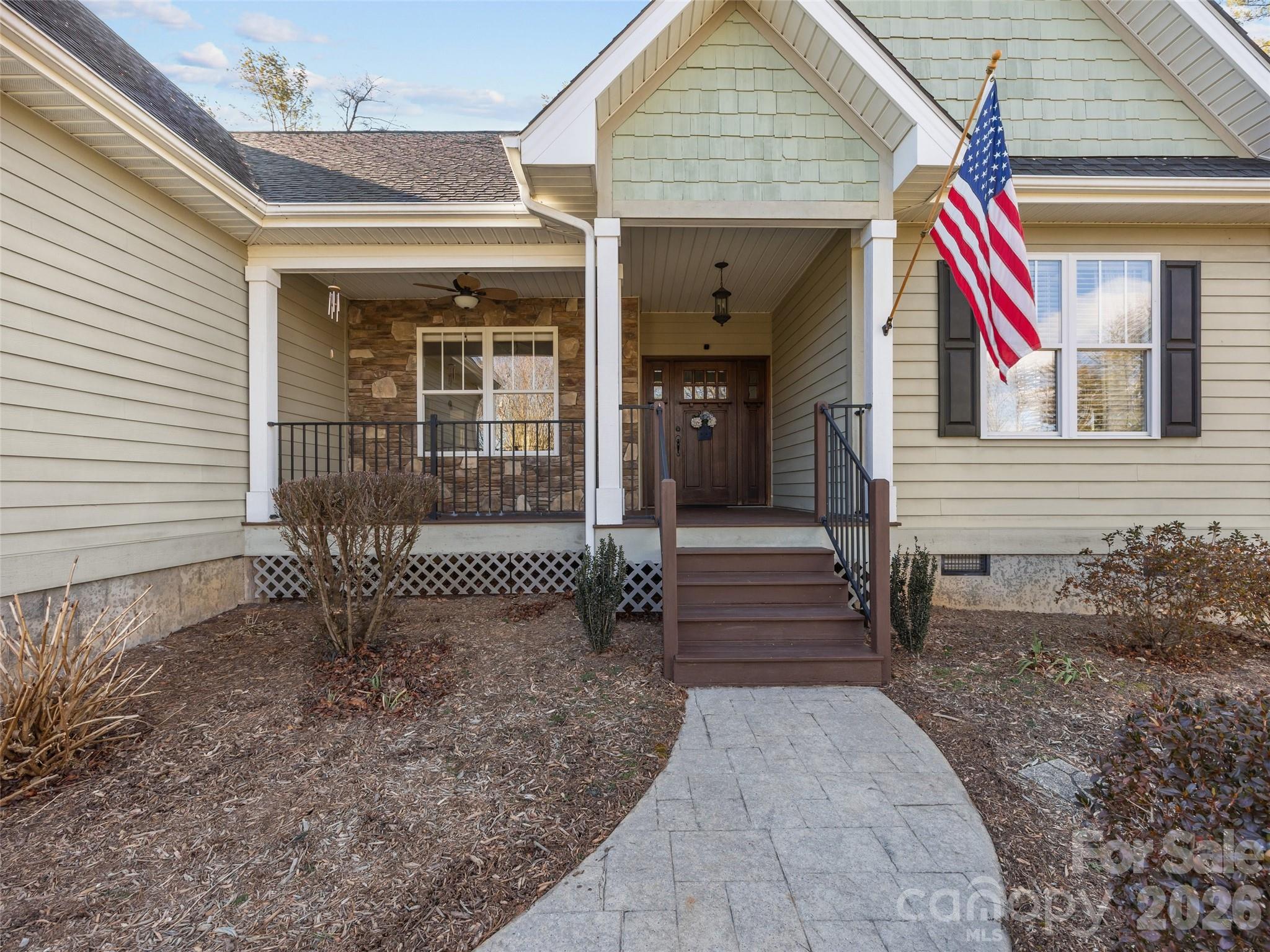 188 Solomon's Cove Road Flat Rock, NC 28731 - Photo 4 of 41