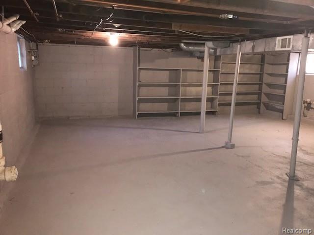 10115 Lapeer Road Davison, MI 48423 - Photo 23 of 24 b7.jpg