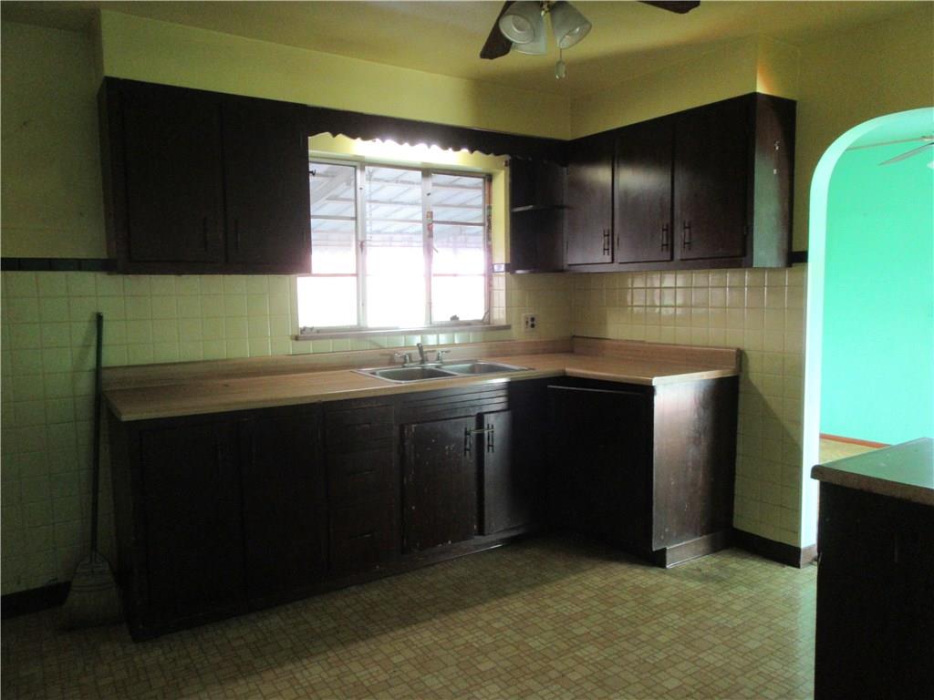 1181 Sugar Hollow Road Apollo, PA 15613 - Photo 5 of 17 Kitchen