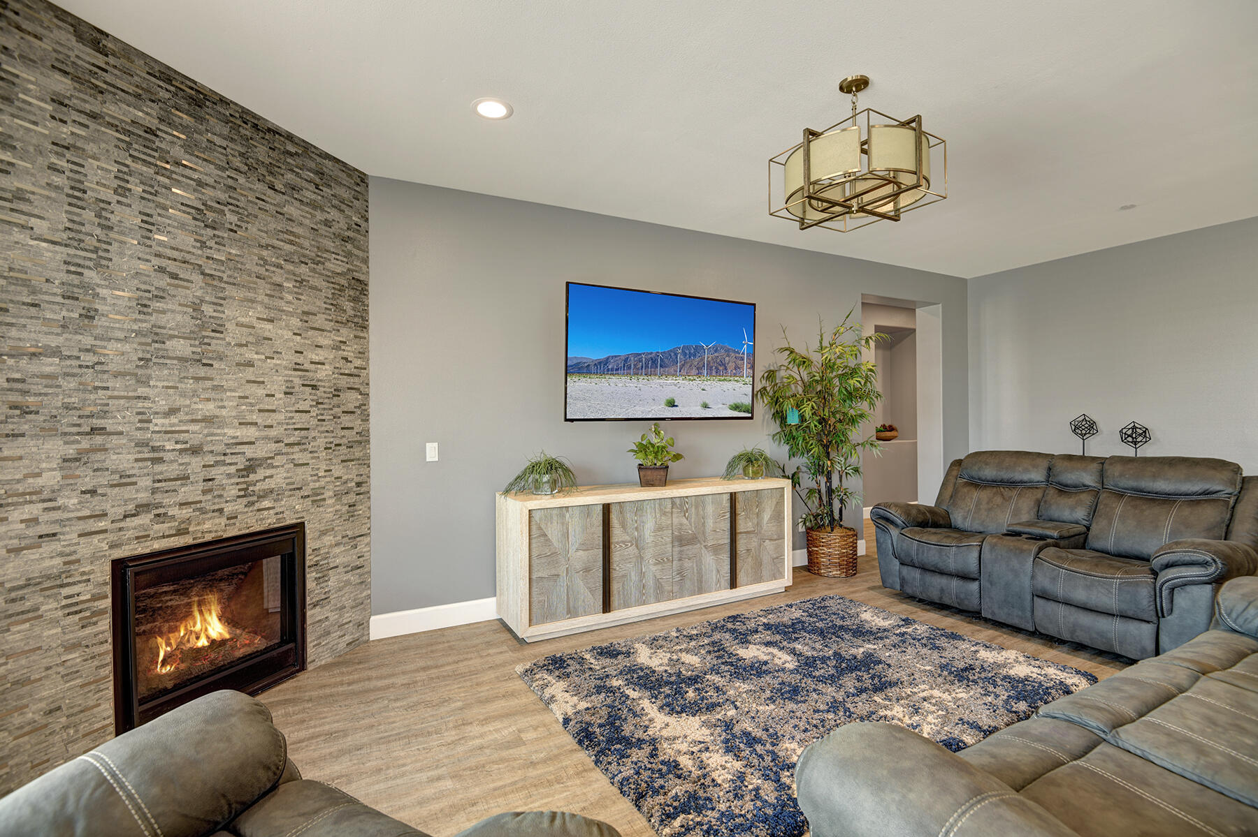 81314 Avenida Romero Indio, CA 92201 - Photo 5 of 30 LIVING ROOM.jpg mls