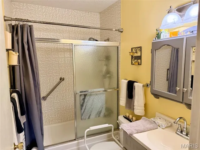 $299,000 | 25667 Booneslick Farm Road, Wright City, MO 63390