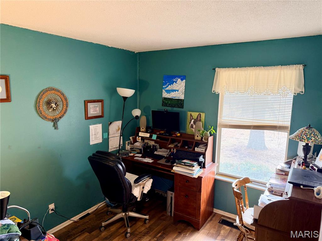 25667 Booneslick Farm Road Wright City, MO 63390 - Photo 21 of 36