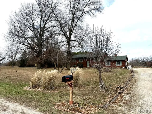 $299,000 | 25667 Booneslick Farm Road, Wright City, MO 63390