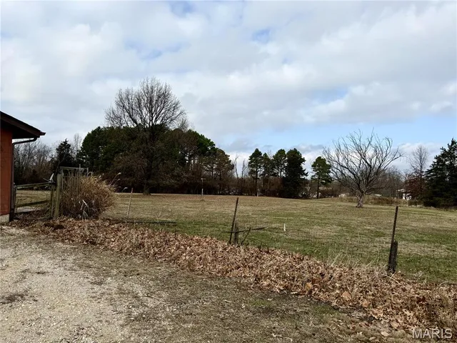 $299,000 | 25667 Booneslick Farm Road, Wright City, MO 63390