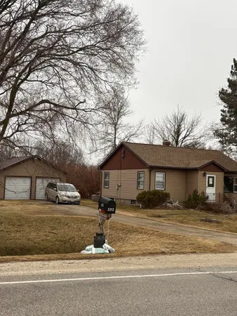 $69,900 | 3312 County Highway Creek, Manitowoc, WI 54220