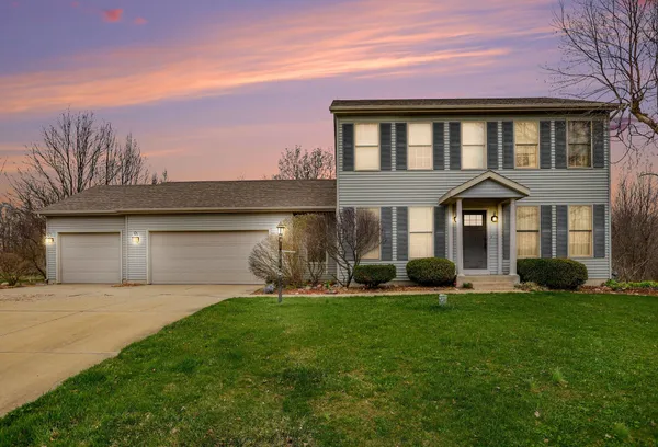 $419,900 | 2233 Suncrest Breeze, Berrien Springs, MI 49103