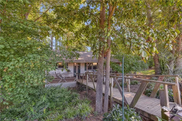 $650,000 | 197 Joan Smith Road, Hull, GA 30646