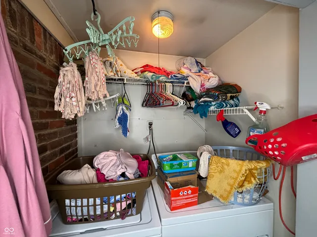 $275,000 | 504 Magnolia Drive, Plainfield, IN 46168