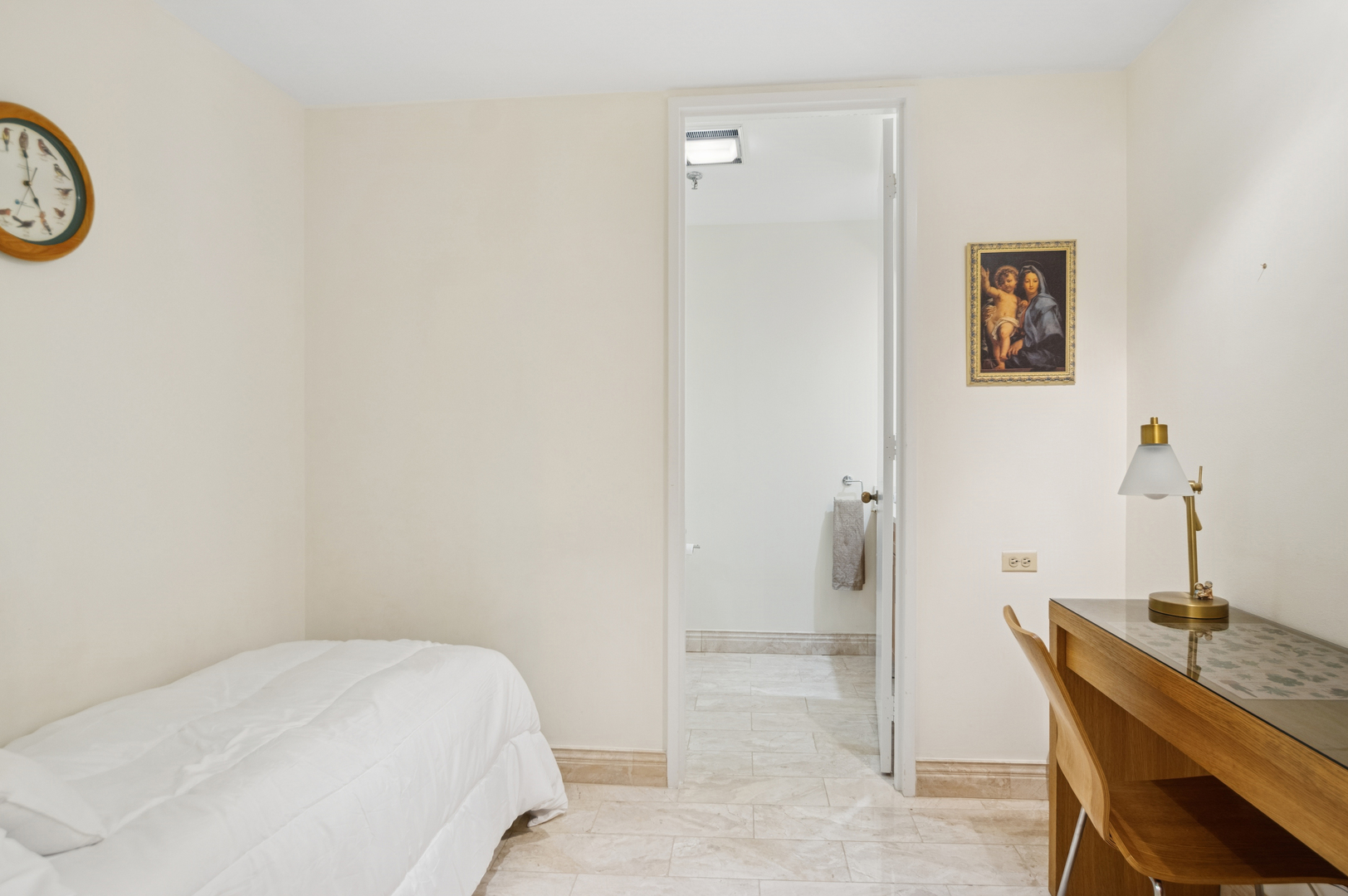 680 North Lake Shore Drive, Unit 1219 Chicago, IL 60611 - Photo 17 of 24