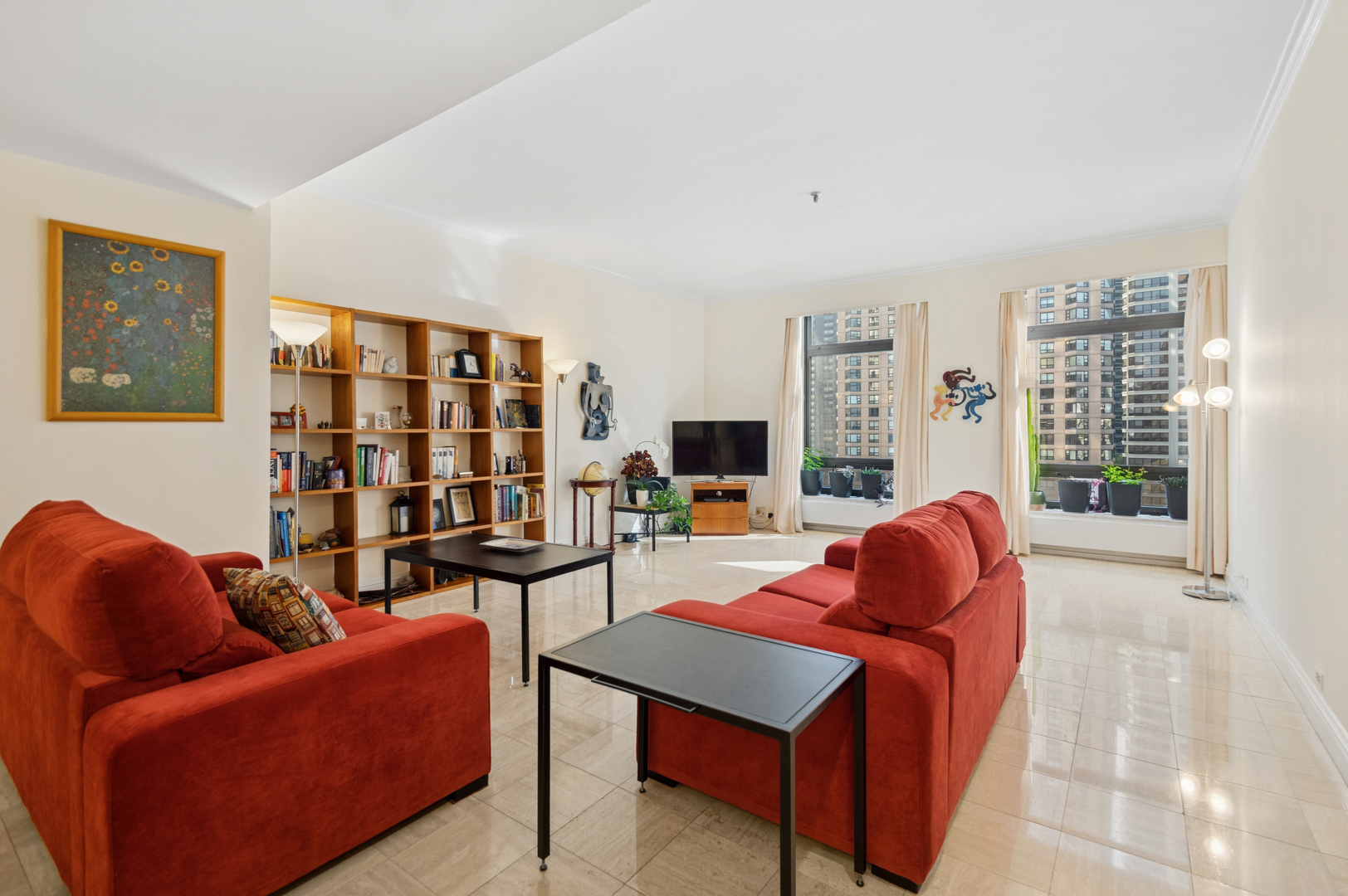 680 North Lake Shore Drive, Unit 1219 Chicago, IL 60611 - Photo 5 of 24