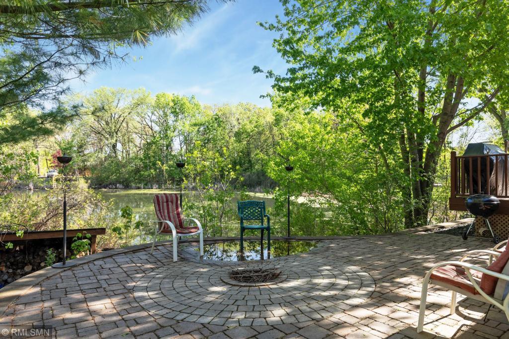 1277 Otter Ridge Road St. Paul, MN 55110 - Photo 2 of 38 Gallery Image 2