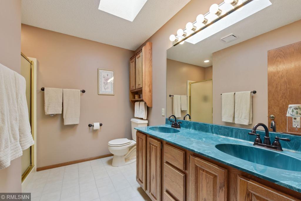 1277 Otter Ridge Road St. Paul, MN 55110 - Photo 18 of 38 Gallery Image 18