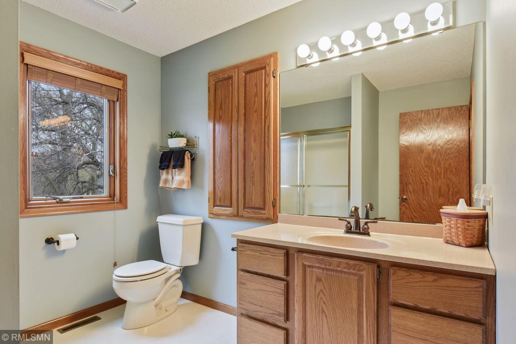 1277 Otter Ridge Road St. Paul, MN 55110 - Photo 20 of 38 Gallery Image 20