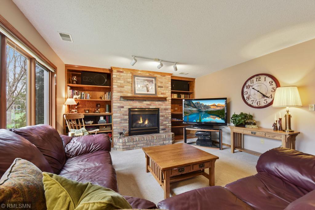 1277 Otter Ridge Road St. Paul, MN 55110 - Photo 24 of 38 Gallery Image 24