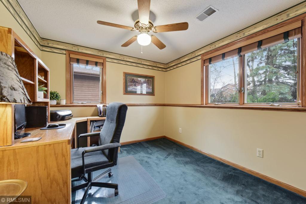 1277 Otter Ridge Road St. Paul, MN 55110 - Photo 25 of 38 Gallery Image 25