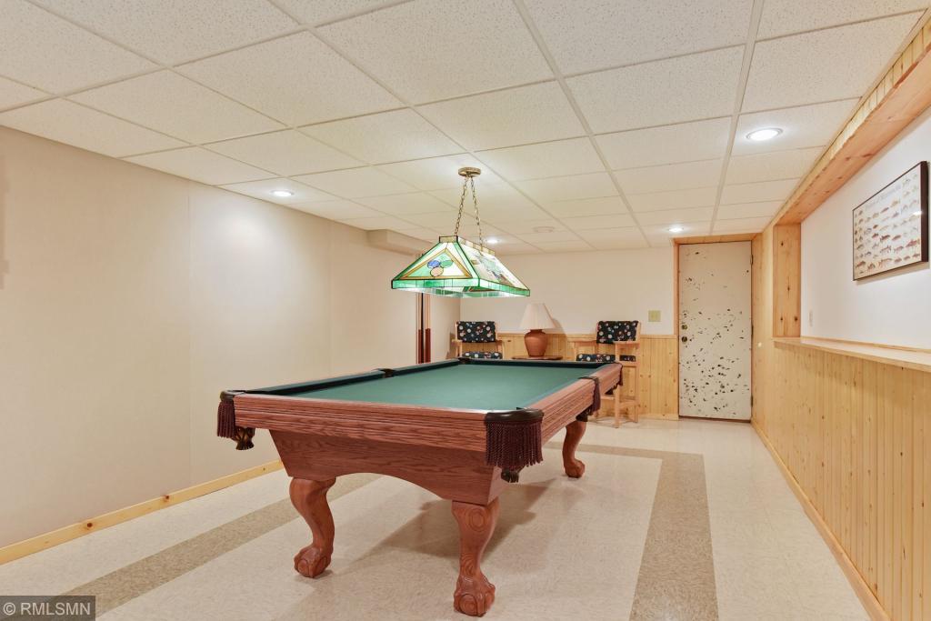 1277 Otter Ridge Road St. Paul, MN 55110 - Photo 28 of 38 Gallery Image 28