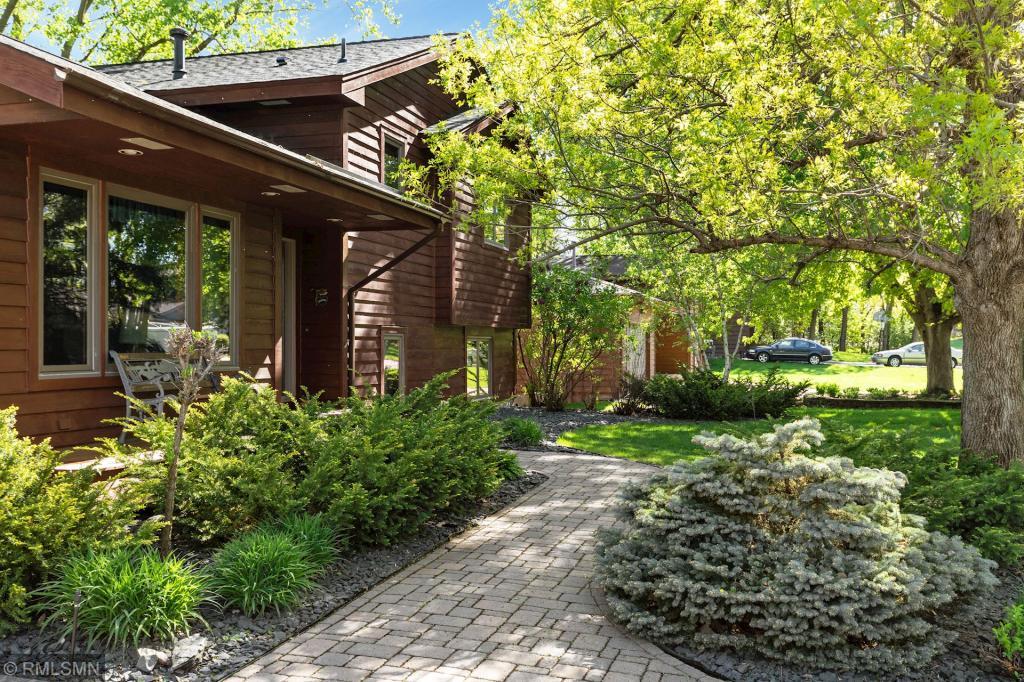 1277 Otter Ridge Road St. Paul, MN 55110 - Photo 36 of 38 Gallery Image 36