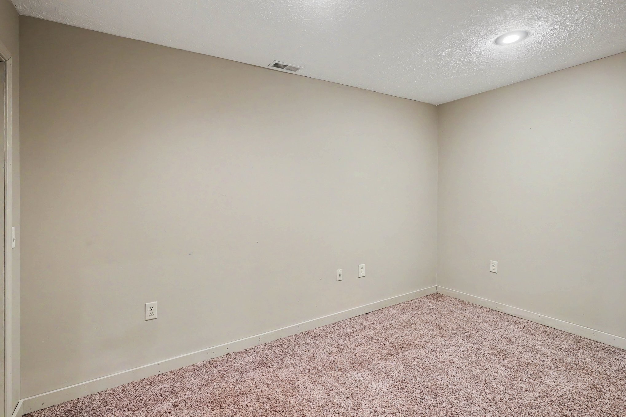 2275 Hanestown Road Westmoreland, TN 37186 - Photo 21 of 34