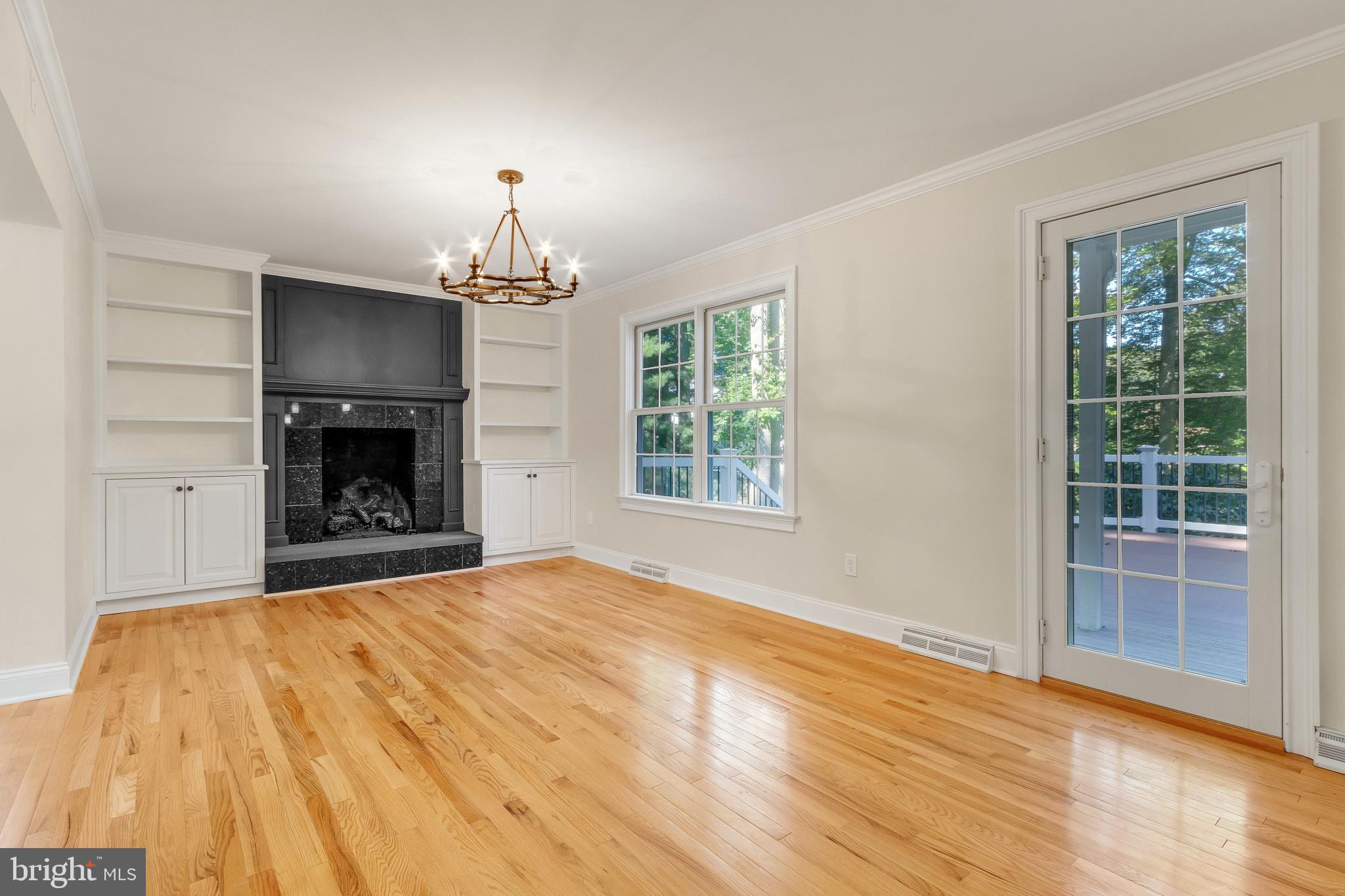 51 Summit Road Malvern, PA 19355 - Photo 9 of 39 DR - Gas Fireplace-Built-Ins-Access to Deck