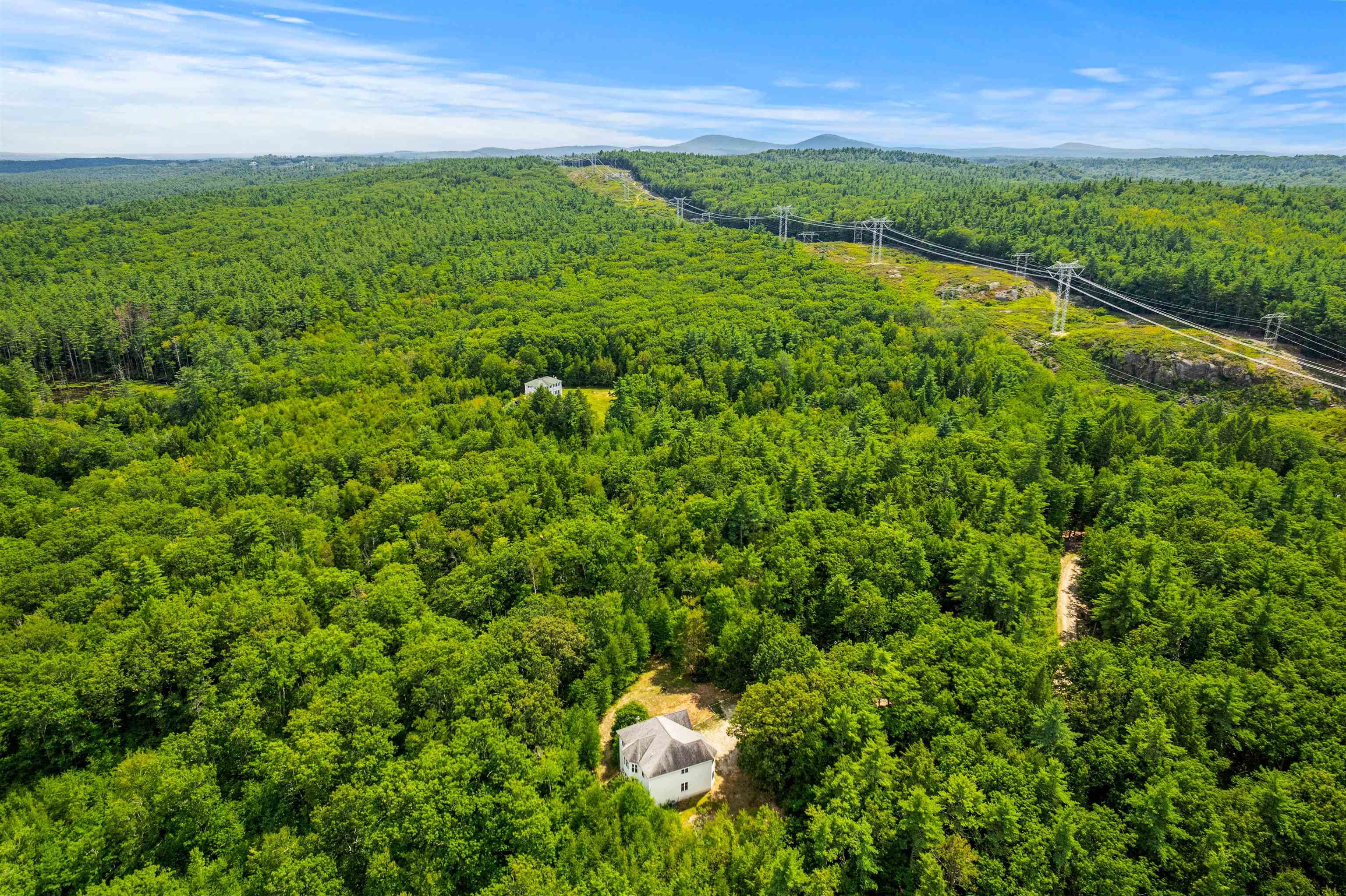 106 Rangeway Road Dunbarton, NH 03046 - Photo 5 of 38