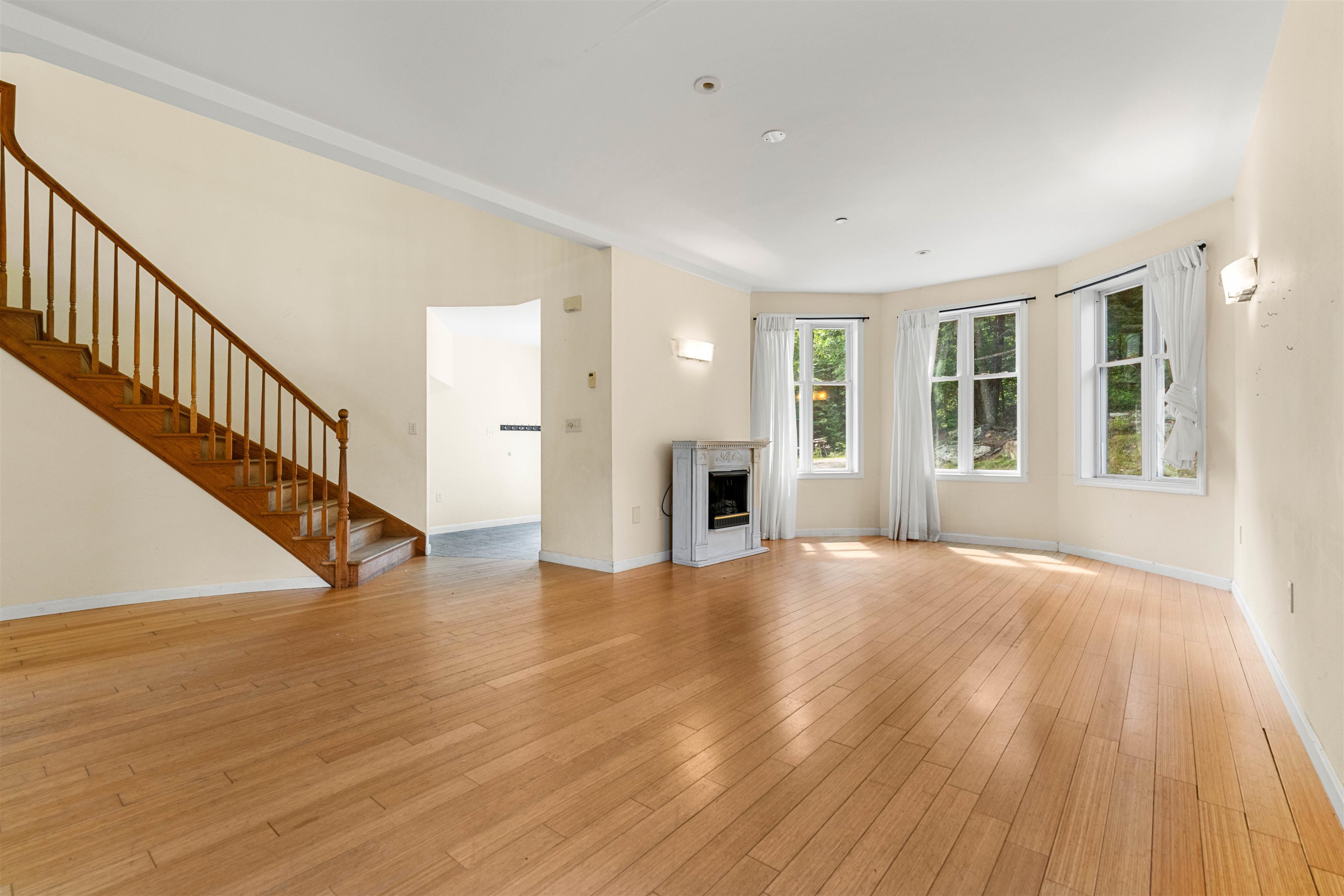 106 Rangeway Road Dunbarton, NH 03046 - Photo 10 of 38