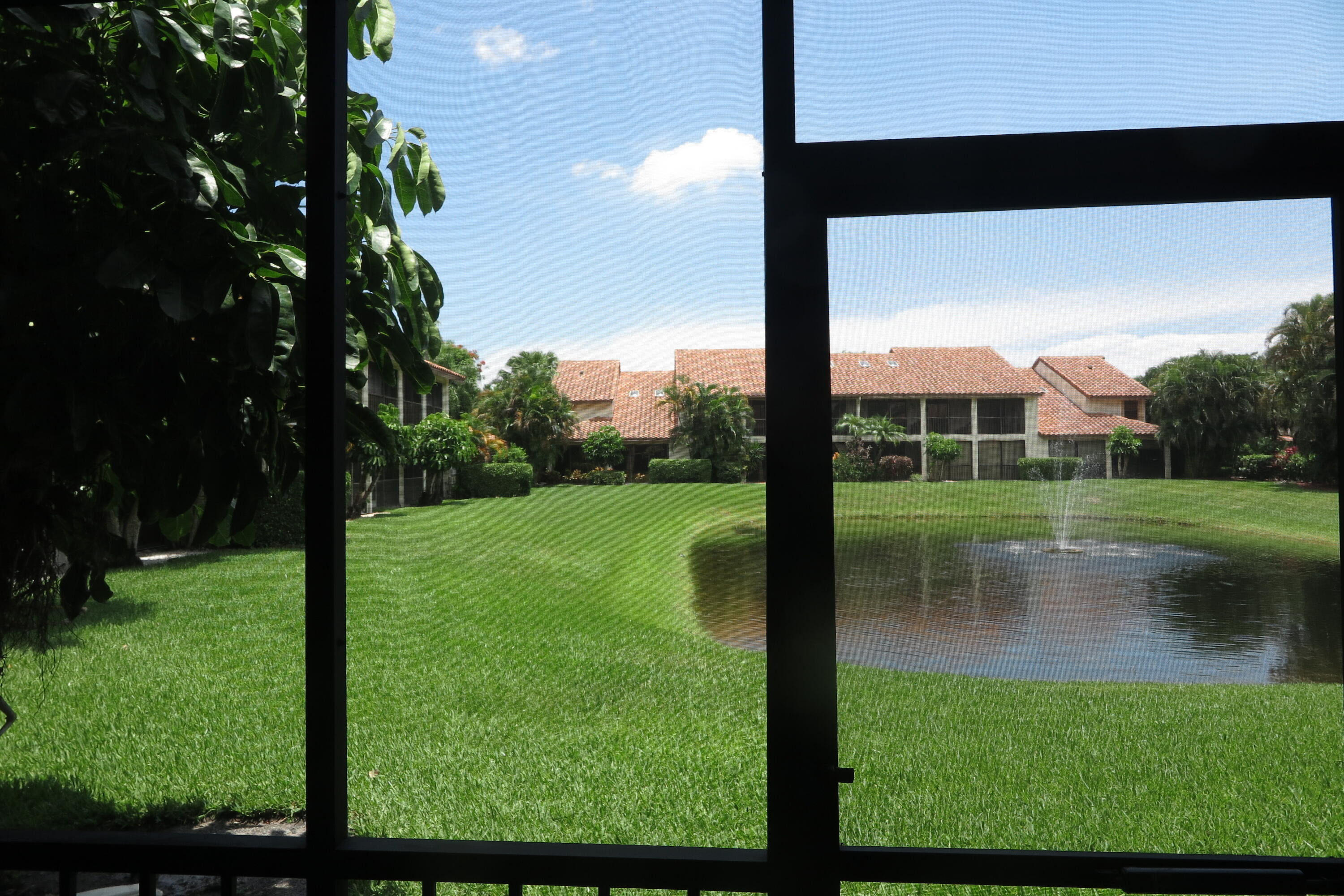 7875 La Mirada Drive Boca Raton, FL 33433 - Photo 25 of 31 a view of a park