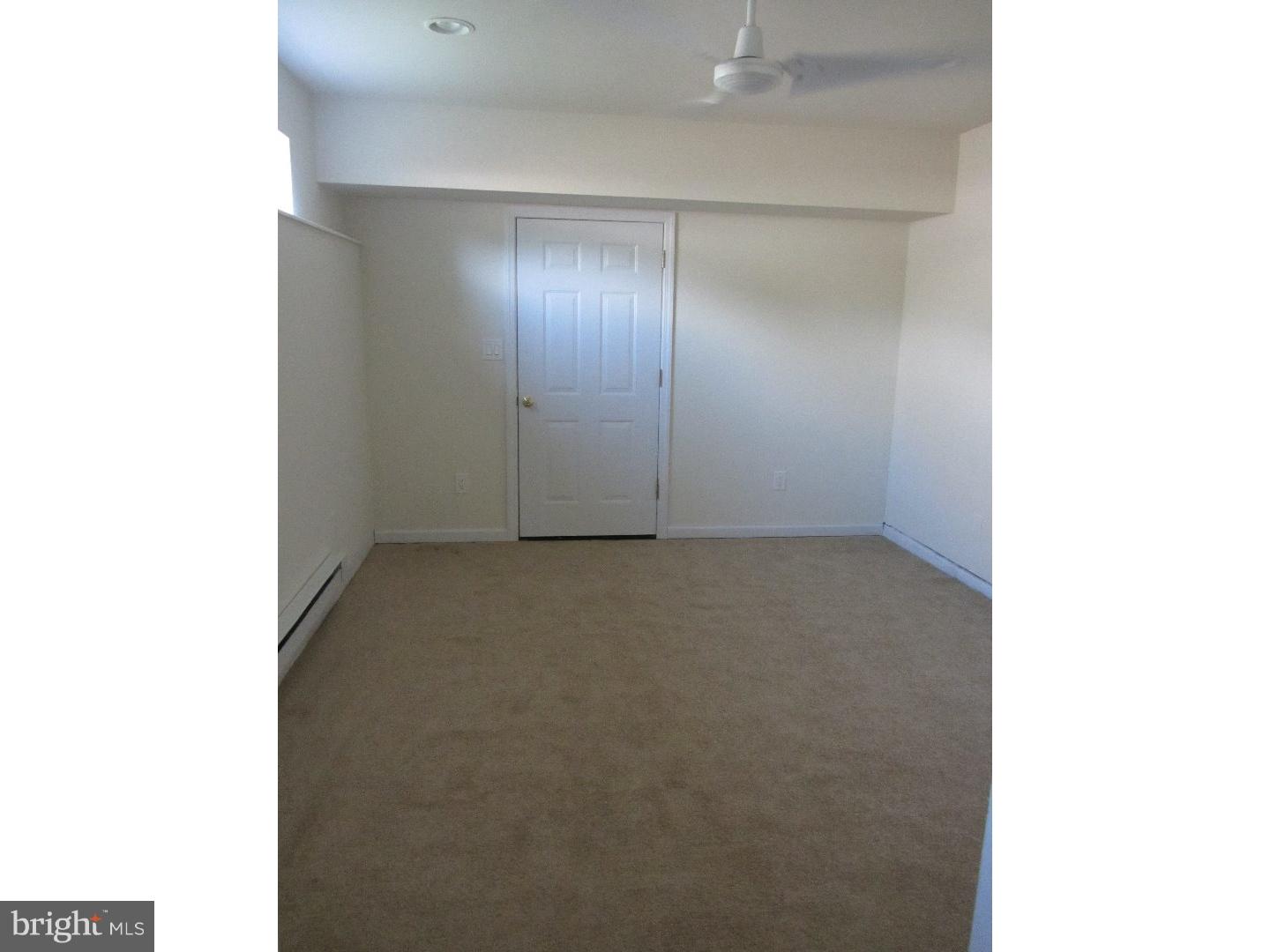 23 Uranus Road Sewell, NJ 08080 - Photo 7 of 19
