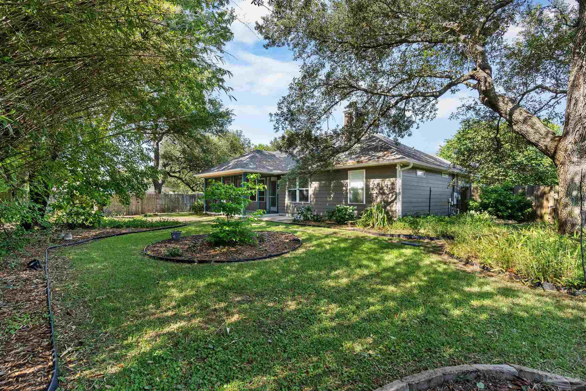 5635 Galvez Road Pensacola, FL 32507 - Photo 14 of 23 Gallery Image 14