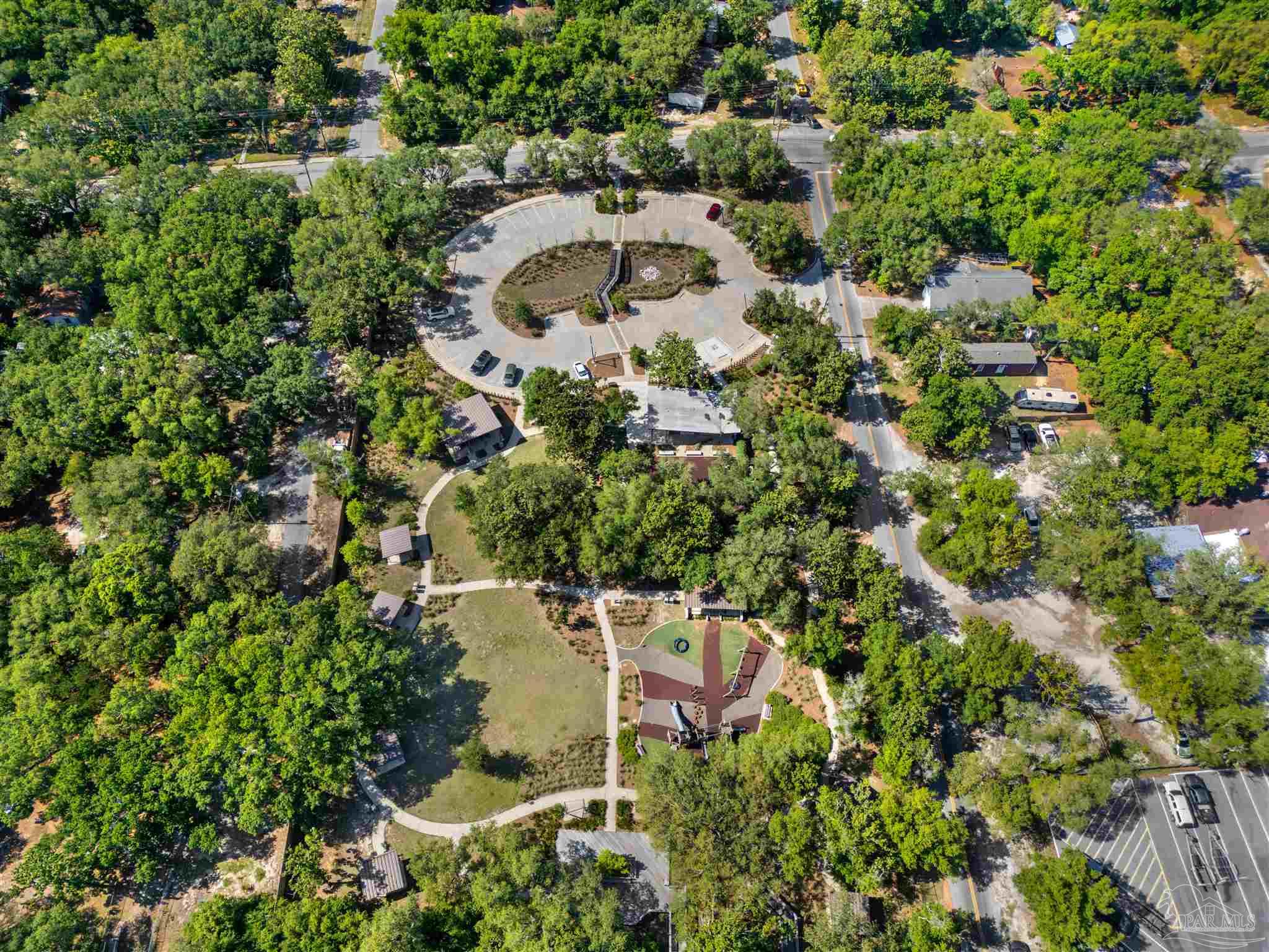 5635 Galvez Road Pensacola, FL 32507 - Photo 20 of 23 Gallery Image 20
