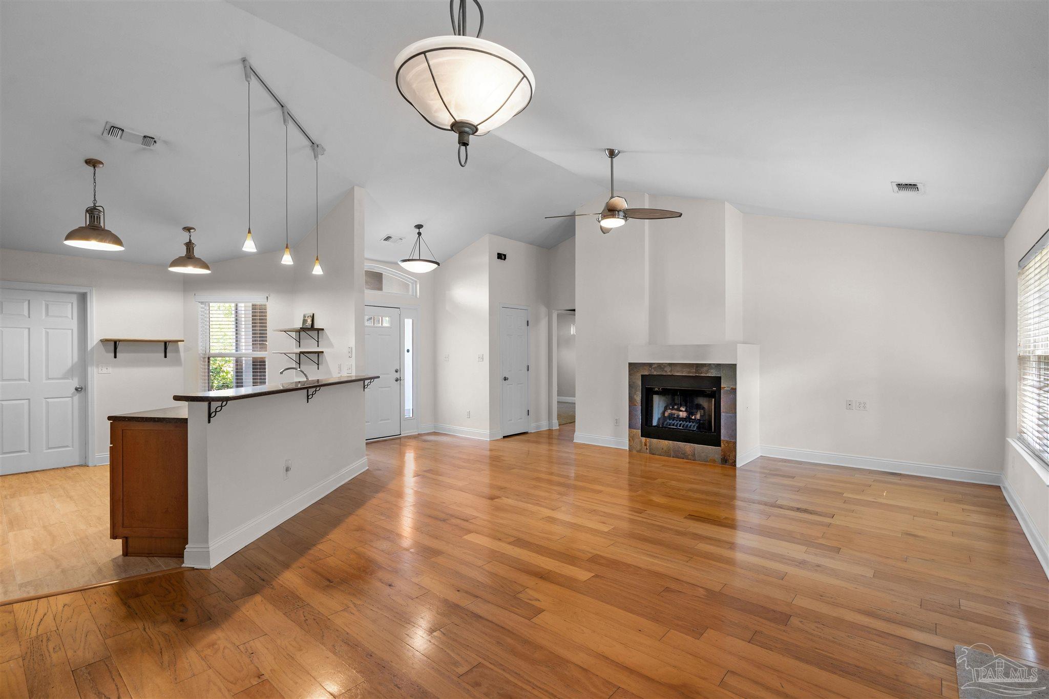 5635 Galvez Road Pensacola, FL 32507 - Photo 2 of 23 Gallery Image 2