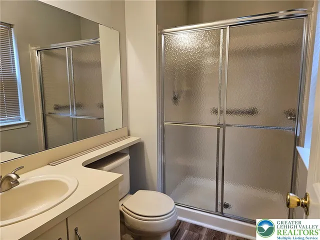 $2,400 | 1876 Mansfield Street, Hellertown, PA 18055