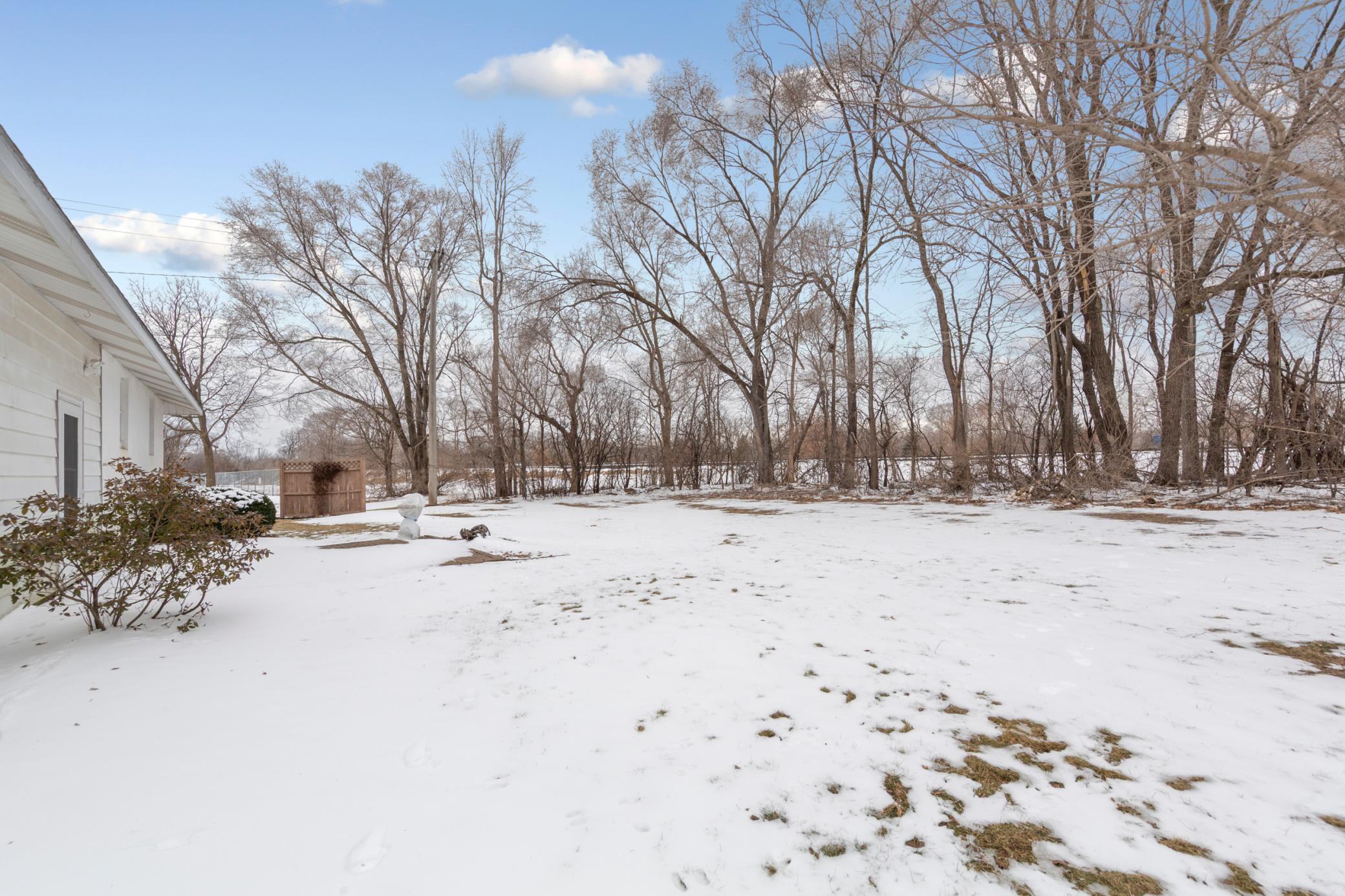 730 9th Street Northwest Faribault, MN 55021 - Photo 4 of 18