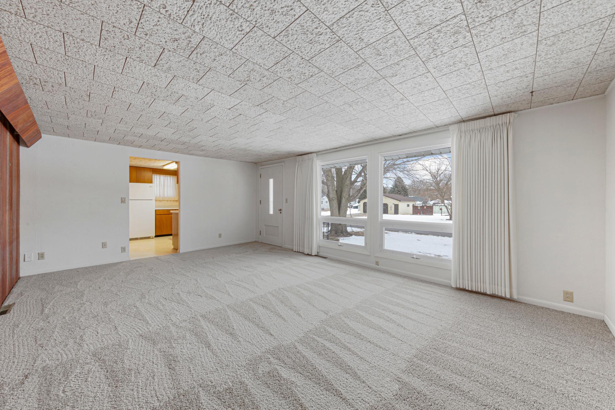 730 9th Street Northwest Faribault, MN 55021 - Photo 5 of 18