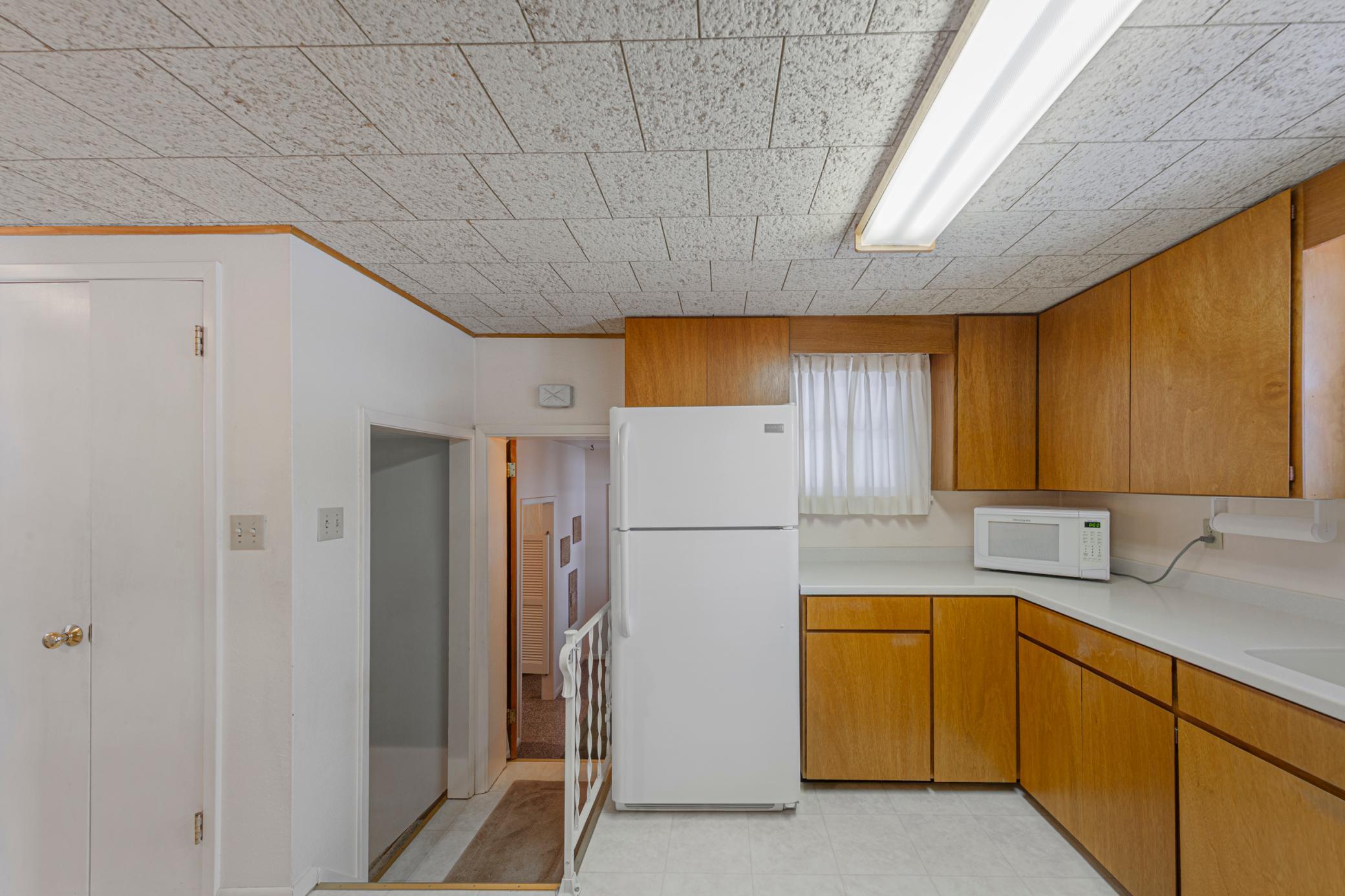 730 9th Street Northwest Faribault, MN 55021 - Photo 9 of 18