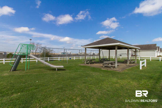 2651 South Juniper Street, Unit 300 Foley, AL 36535 - Photo 17 of 19