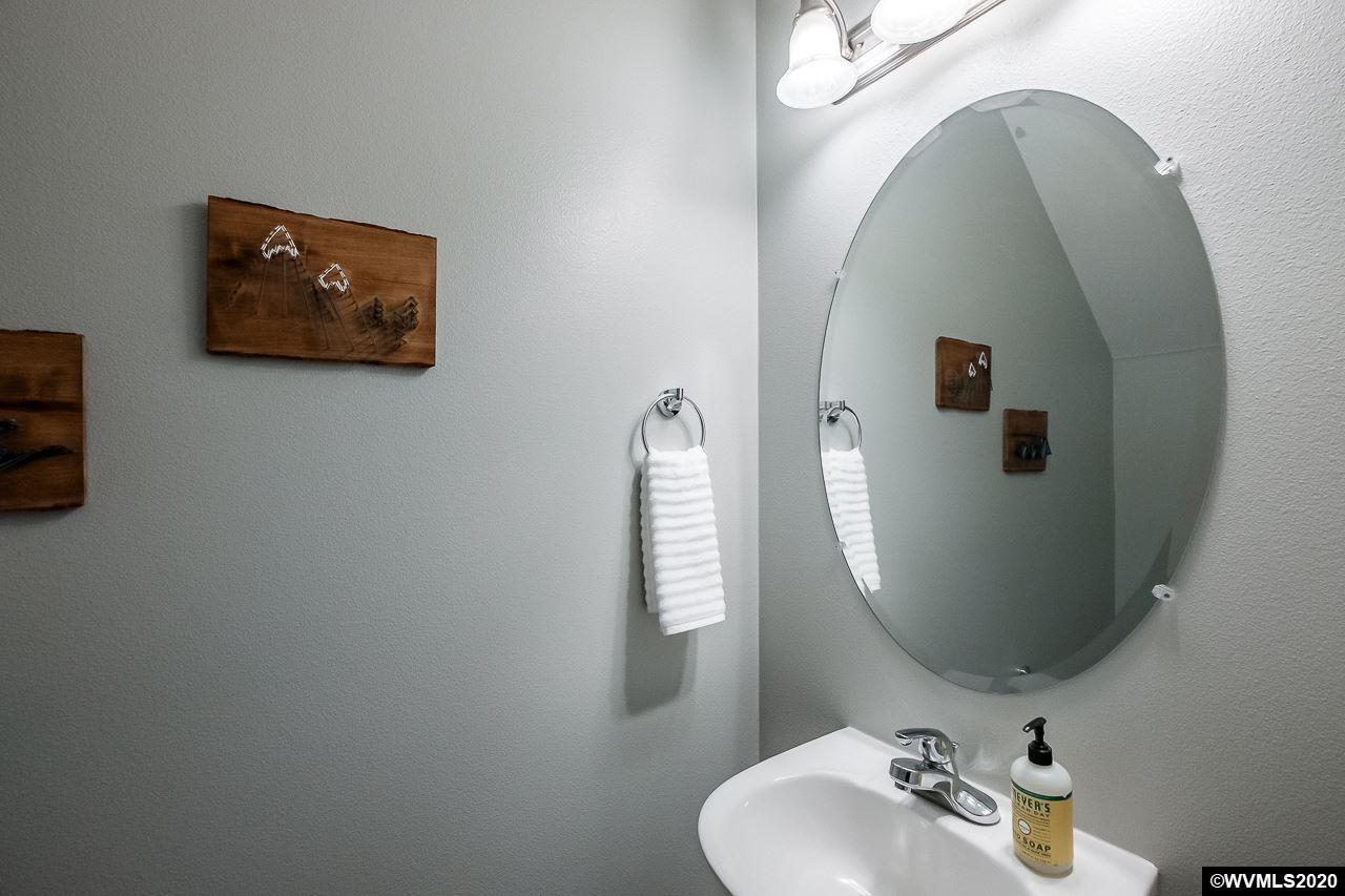 648 Jasmine Circle, Unit CL Independence, OR 97351 - Photo 20 of 42