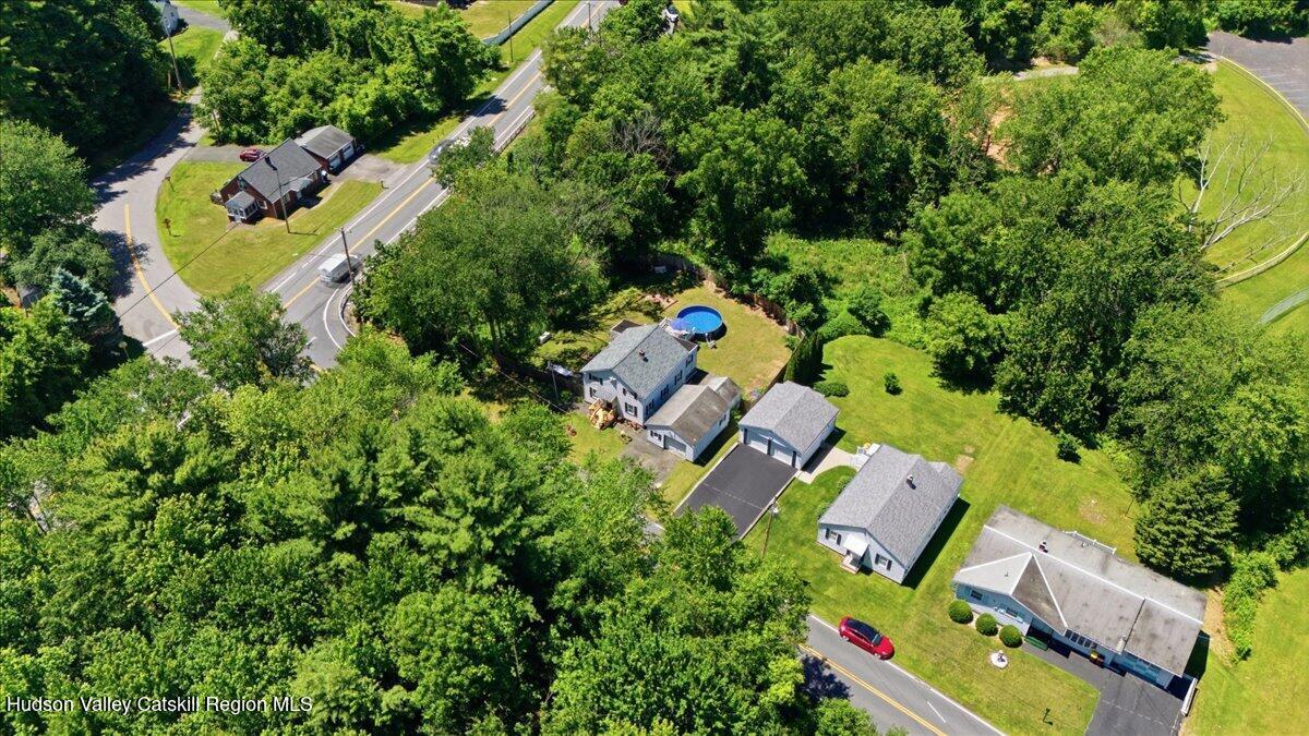102 Stone Quarry Road Clifton Park, NY 12065 - Photo 33 of 37 33