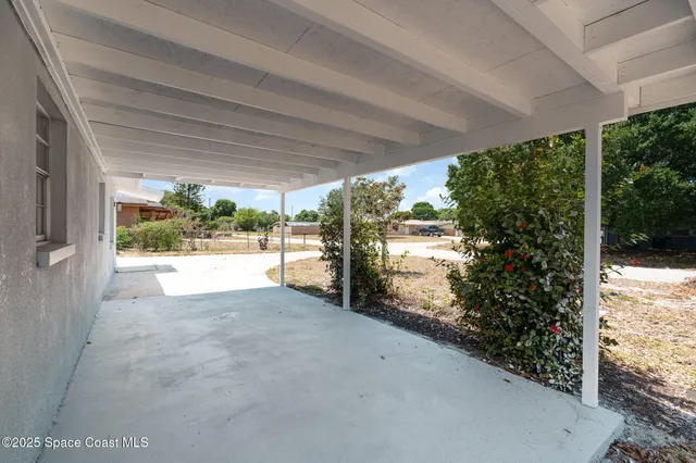 $1,950 | 1497 Breeze Lane, Melbourne, FL 32935