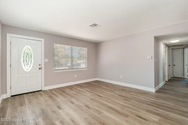 $1,950 | 1497 Breeze Lane, Melbourne, FL 32935