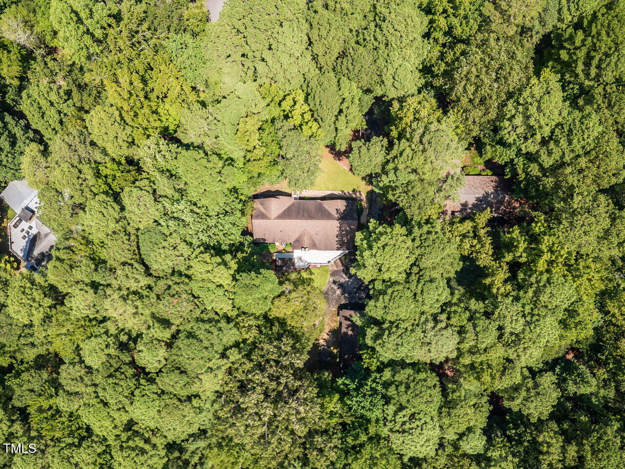 5704 Baird Drive Raleigh, NC 27606 - Photo 40 of 43 059-1280x960-photo