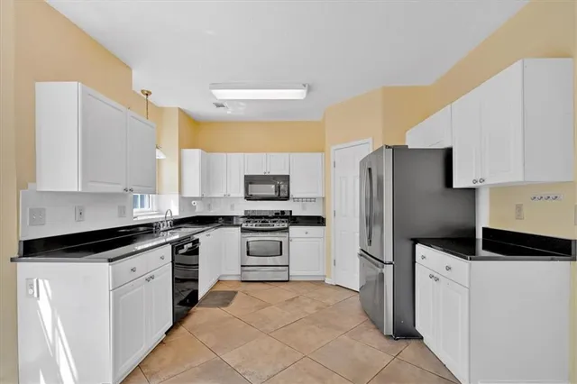 $2,400 | 3525 Sir Johns Court Northwest, Kennesaw, GA 30152