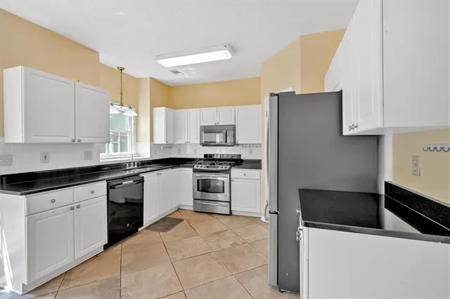 $2,400 | 3525 Sir Johns Court Northwest, Kennesaw, GA 30152