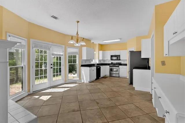 $2,400 | 3525 Sir Johns Court Northwest, Kennesaw, GA 30152