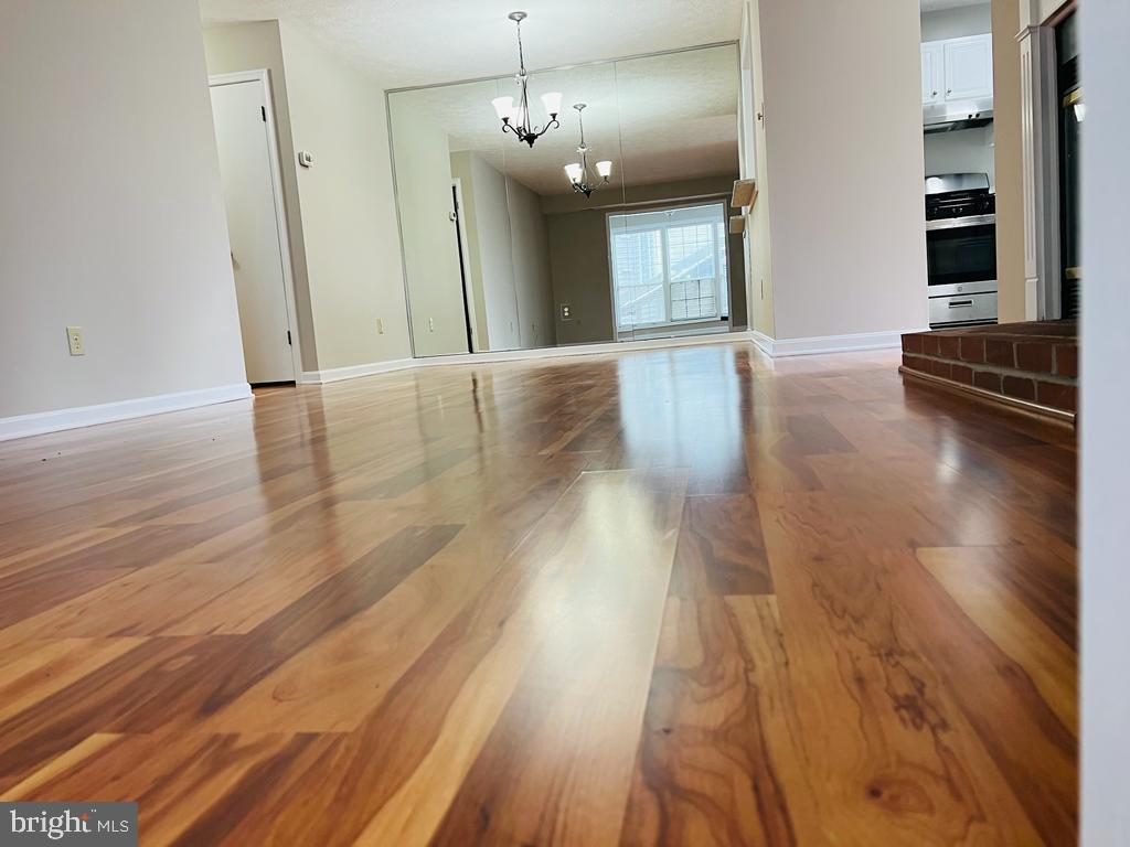 9965 Oakton Terrace Road, Unit 9965 Oakton, VA 22124 - Photo 18 of 30