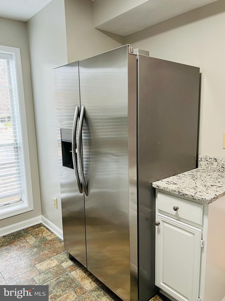 9965 Oakton Terrace Road, Unit 9965 Oakton, VA 22124 - Photo 8 of 30