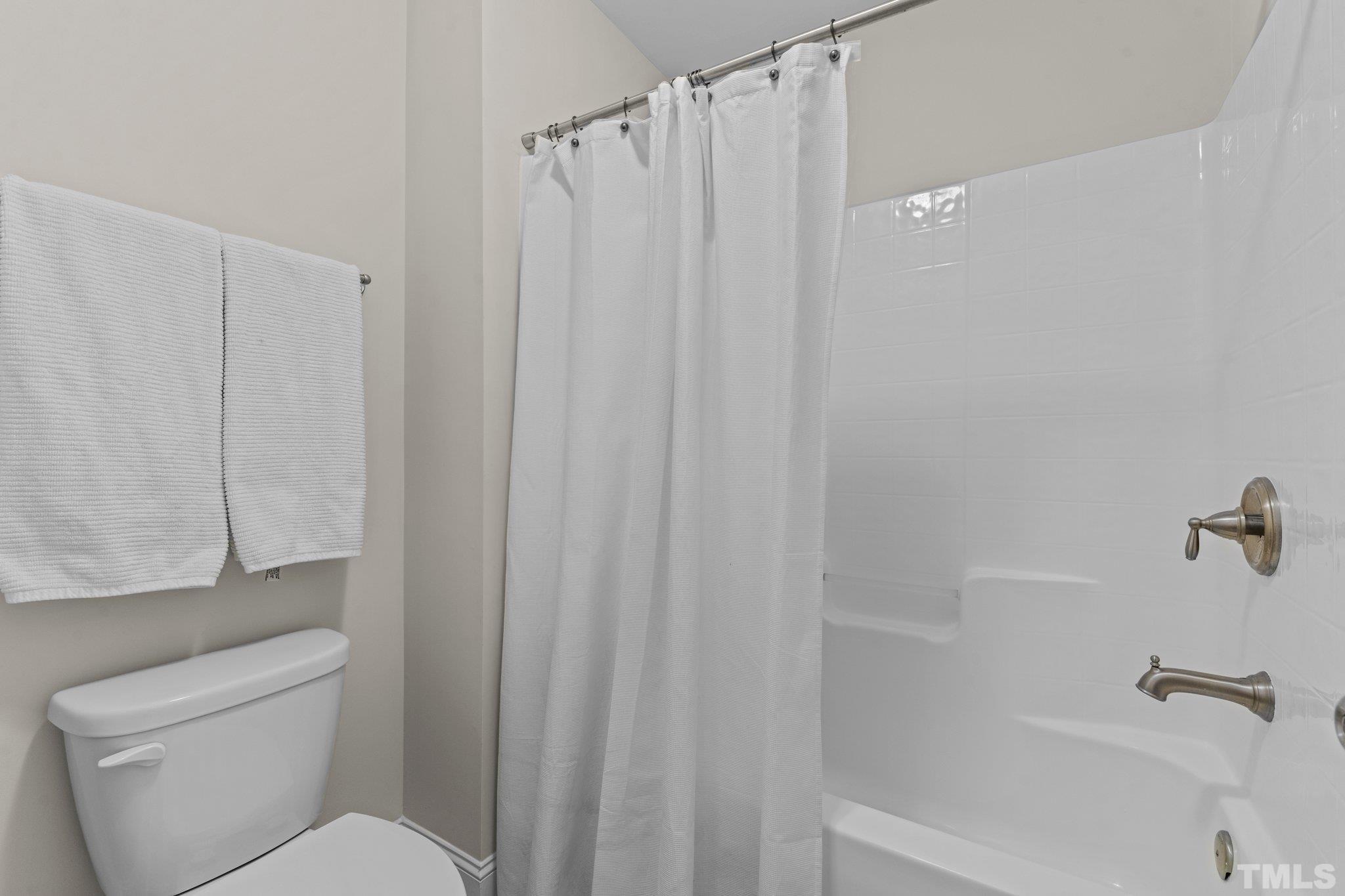 4424 Glengrove Road Raleigh, NC 27616 - Photo 23 of 41