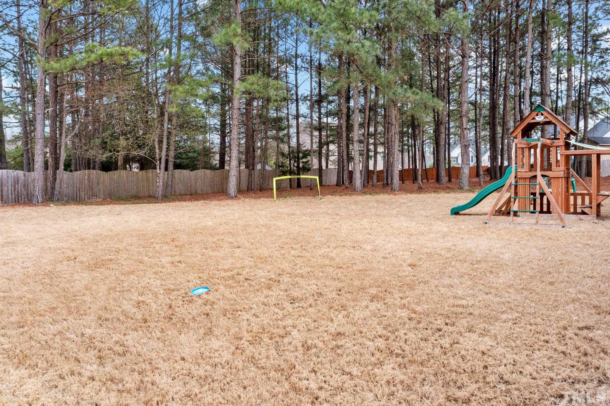 4424 Glengrove Road Raleigh, NC 27616 - Photo 36 of 41