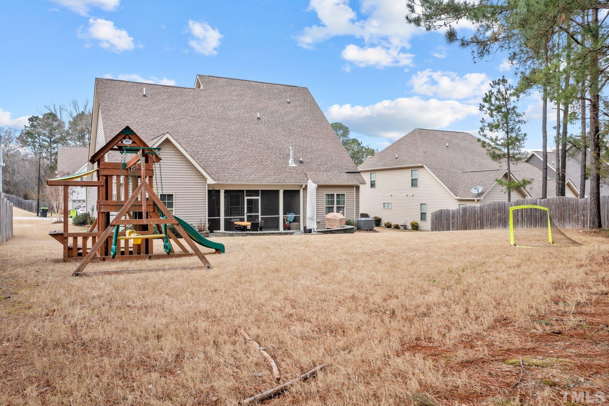 4424 Glengrove Road Raleigh, NC 27616 - Photo 38 of 41